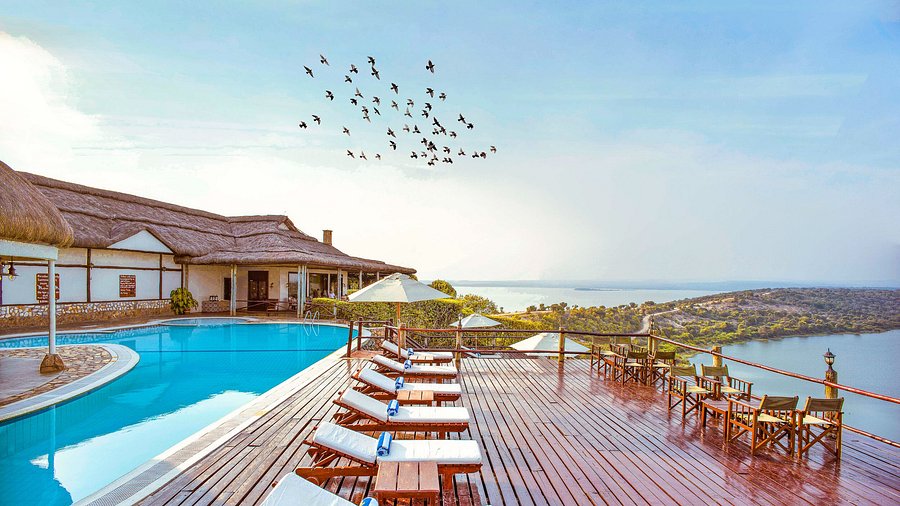 6 Days Rwanda Uganda Primate Safari